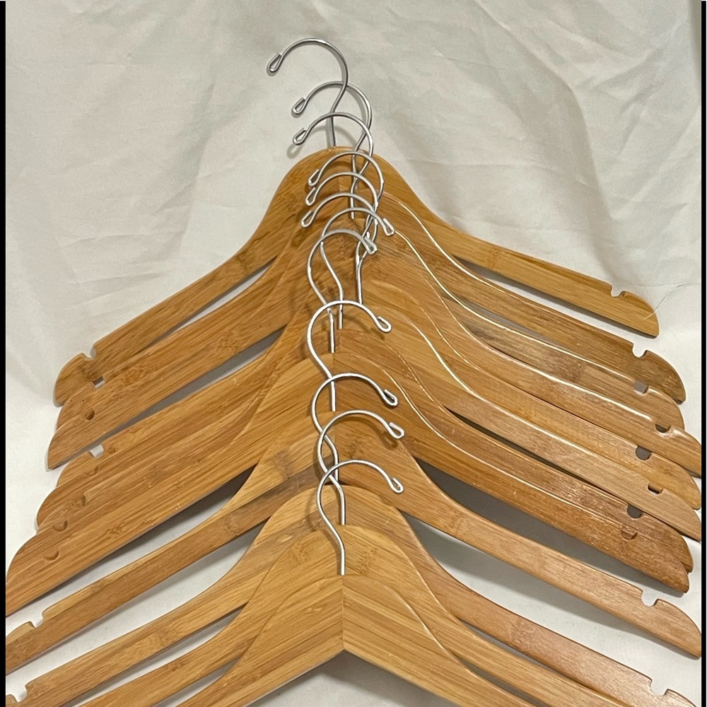 Wood Hangers & Tie Rack